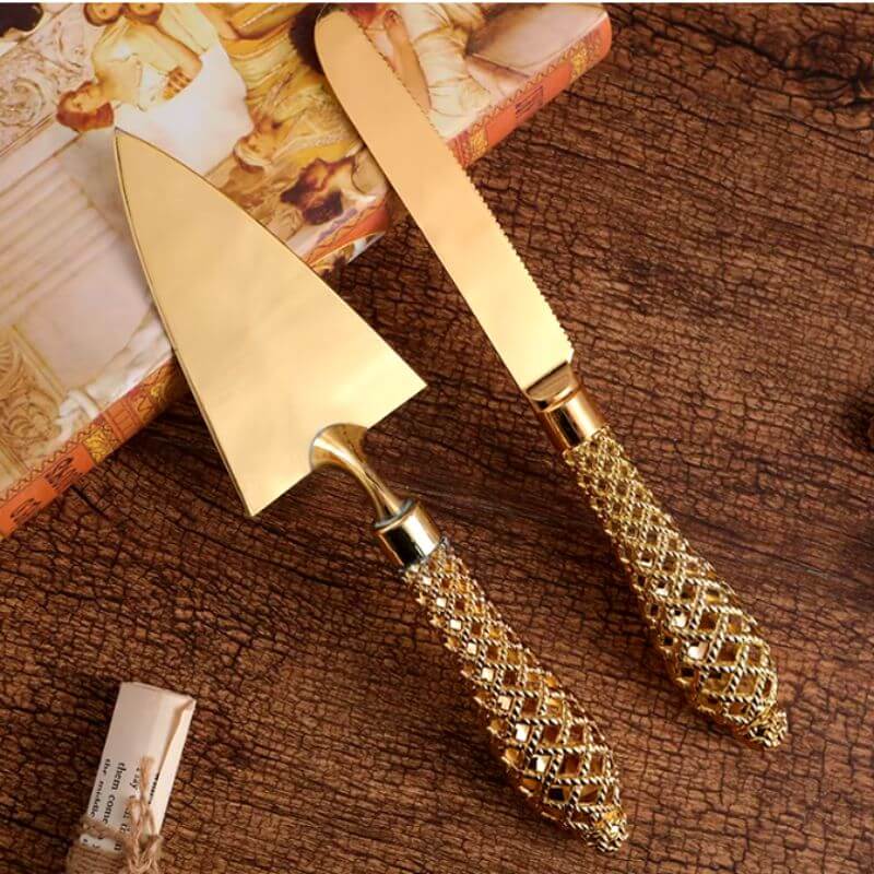 Conjunto de Faca e Espátula para Bolo Dourados- 2 PCS